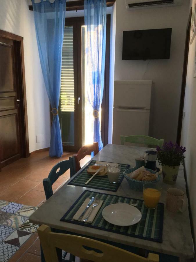 Casa Vacanze Villa D'Orleans Palermo Eksteriør bilde