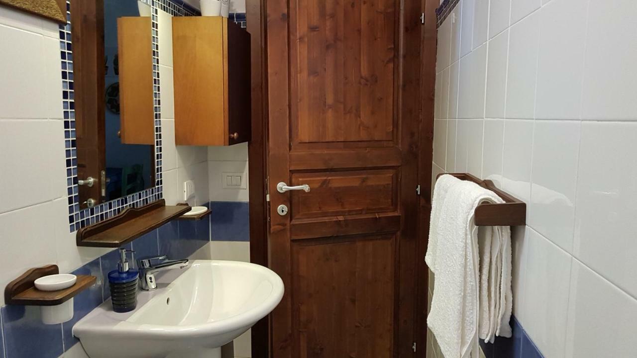 Casa Vacanze Villa D'Orleans Palermo Eksteriør bilde